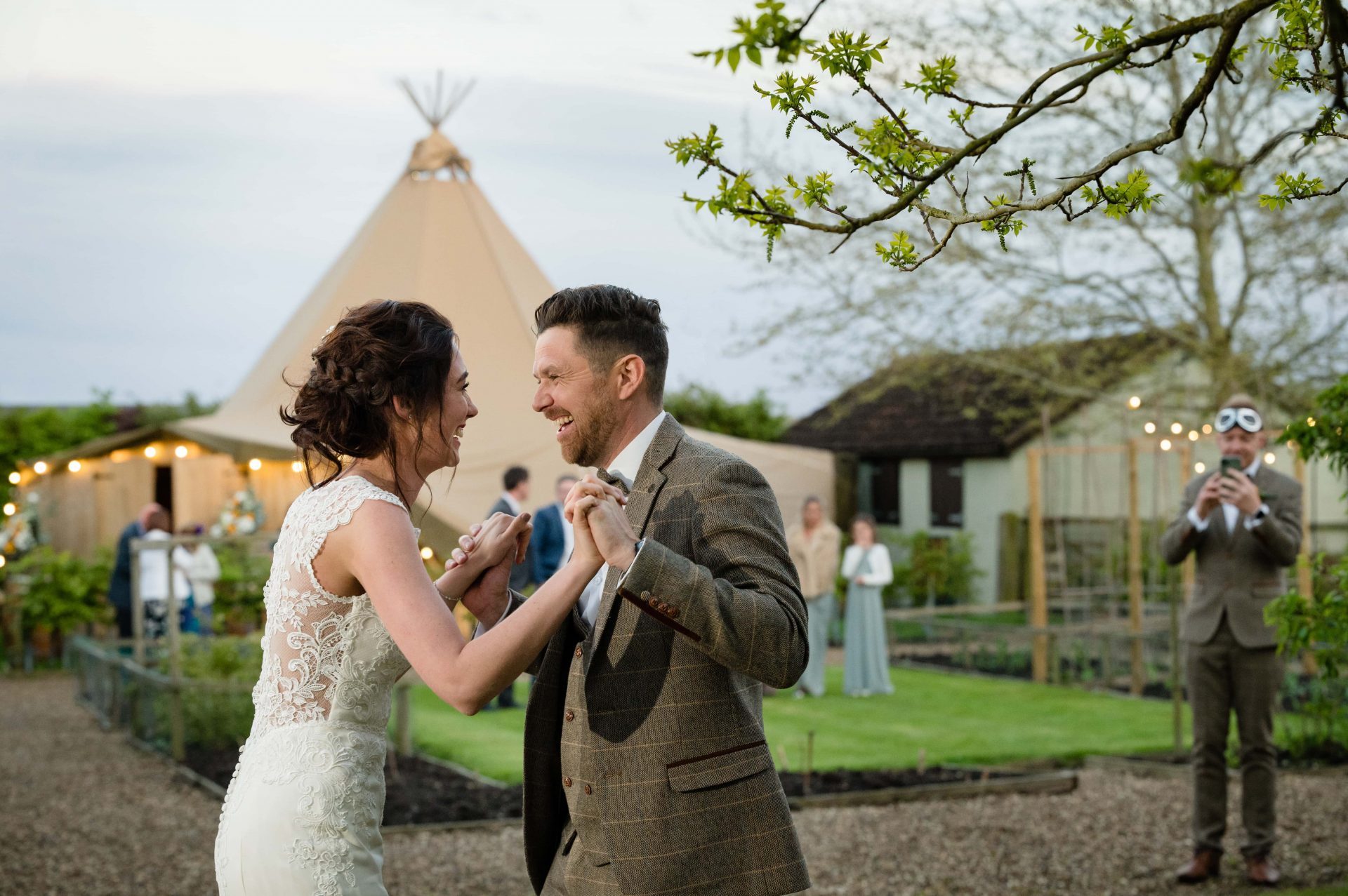 Outdoor first dance at Hill Farm House in Brigstock